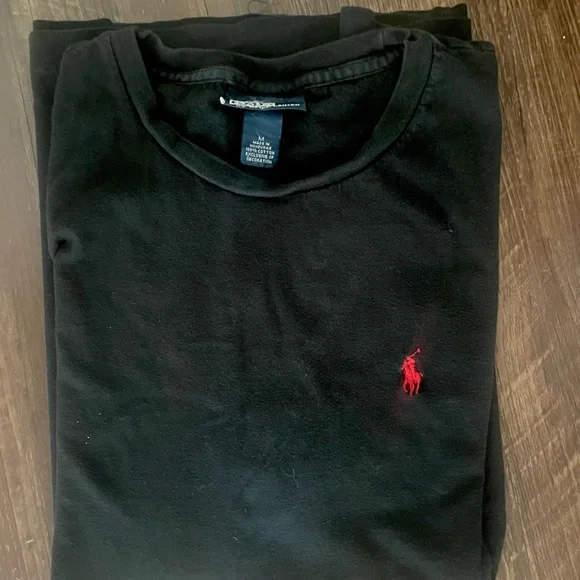 Ralph Lauren Black Tee with Red Emblem - Picture 8 of 9